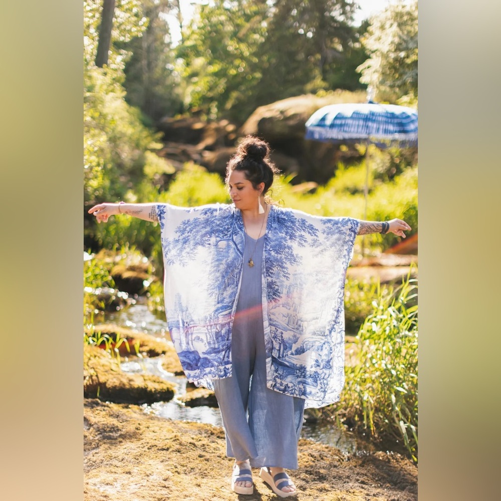 ⭐️Last One⭐️ LET THE LIGHT IN GODDESS DUSTER KIMONO Mid Length Chinoiserie - Picture 11 of 14